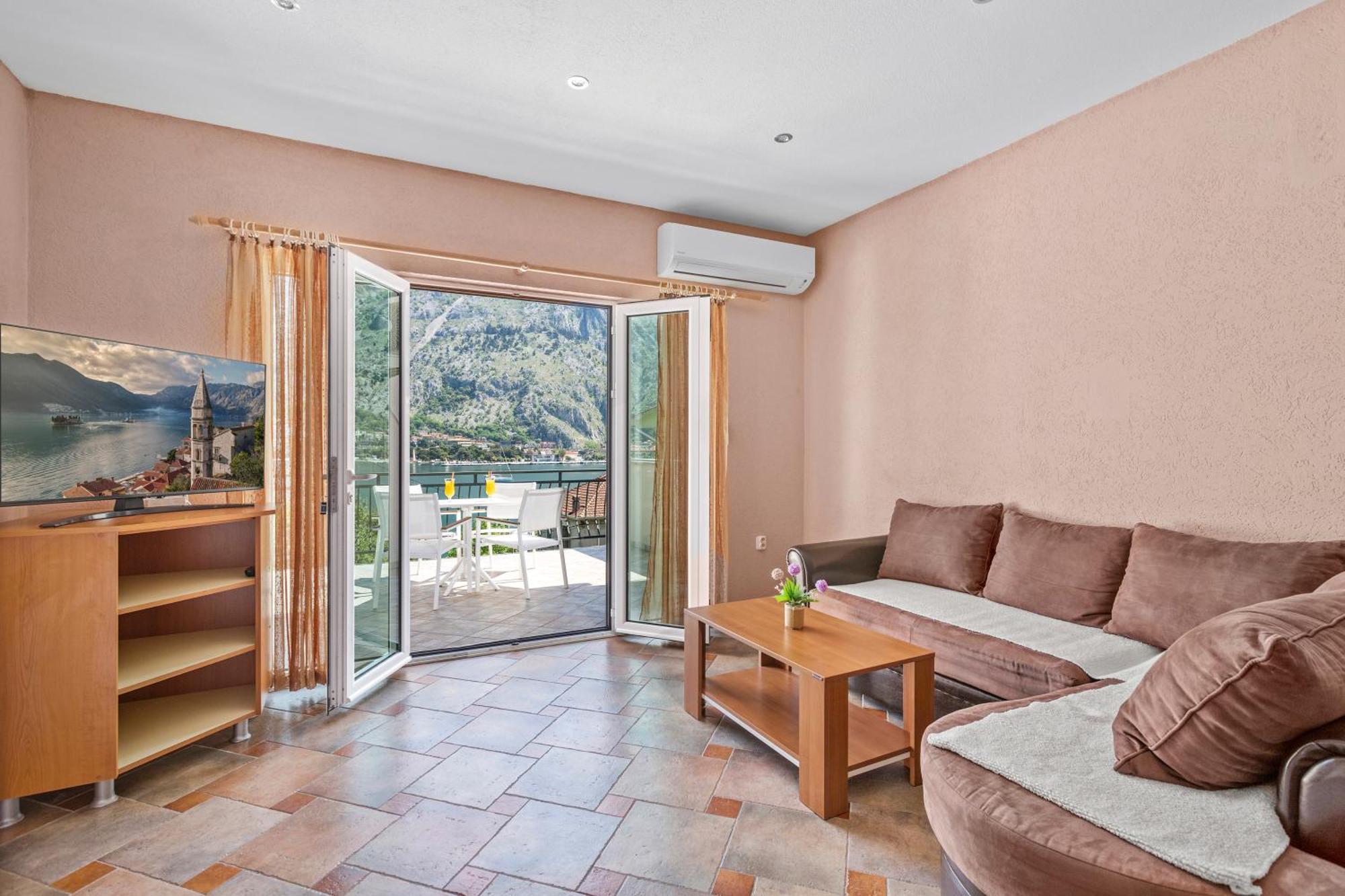 Apartments Doncic Kotor Exterior foto