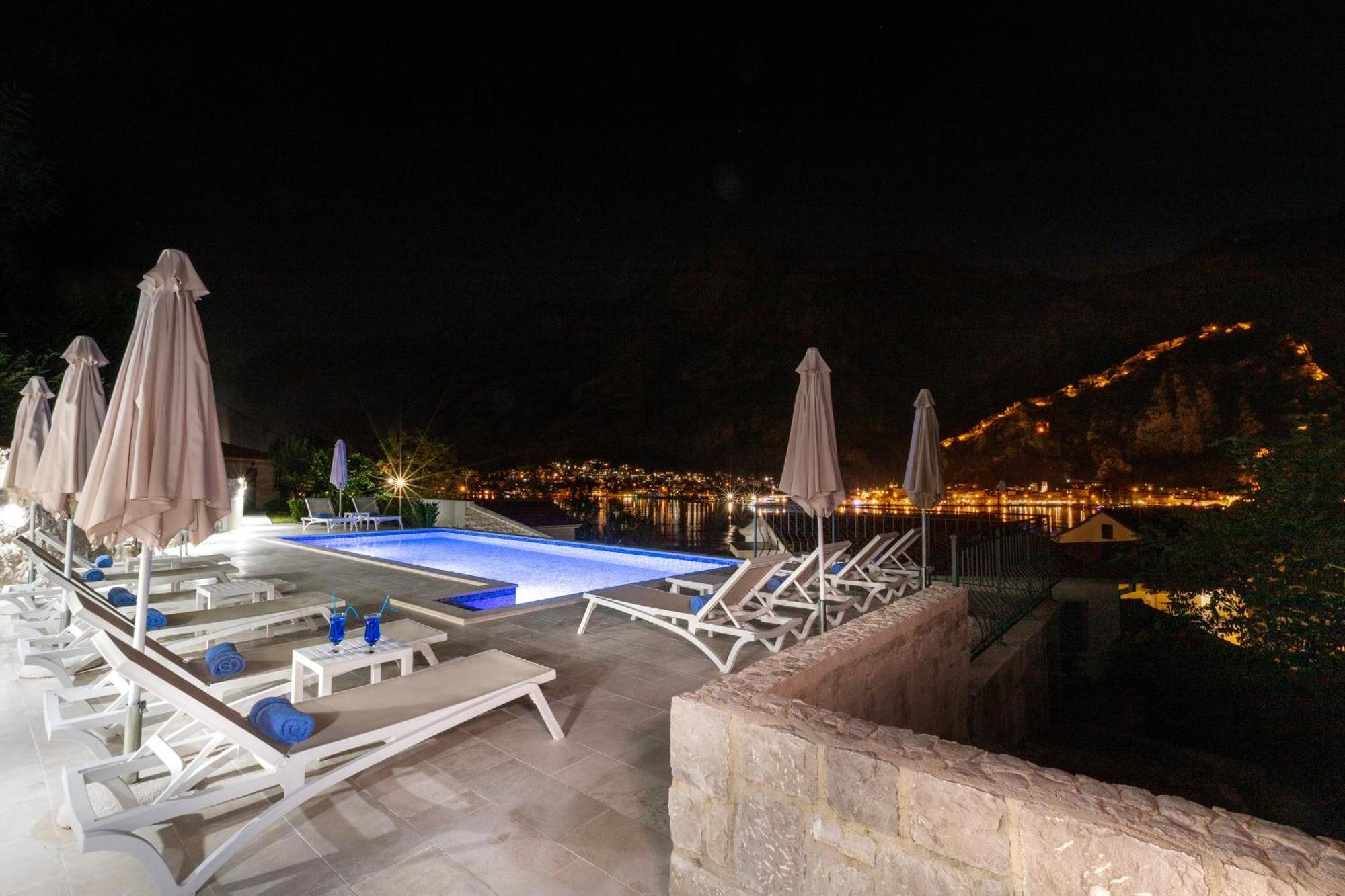 Apartments Doncic Kotor Exterior foto