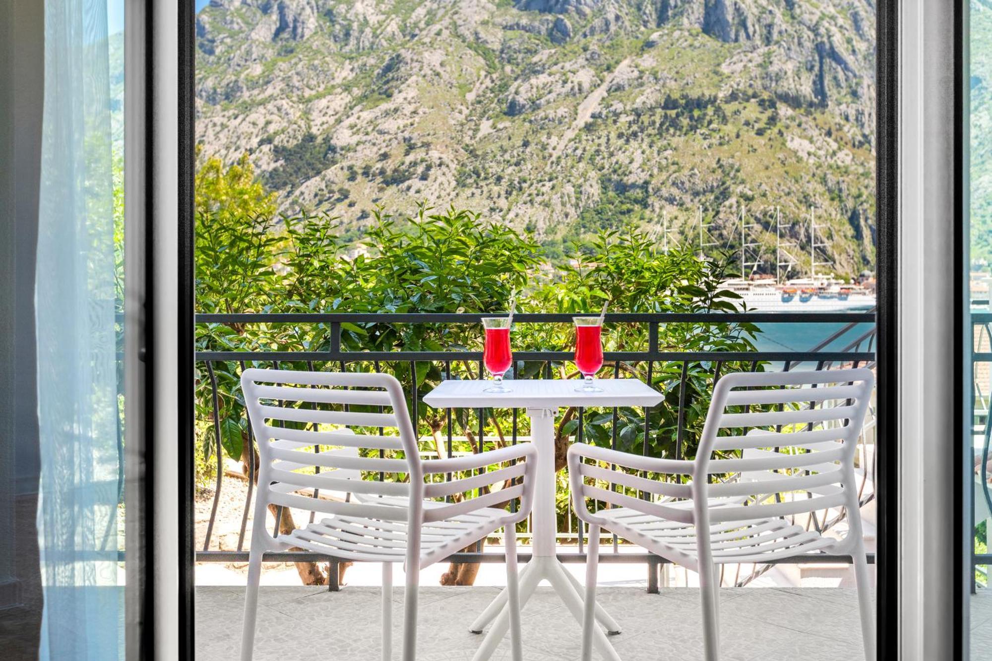 Apartments Doncic Kotor Exterior foto