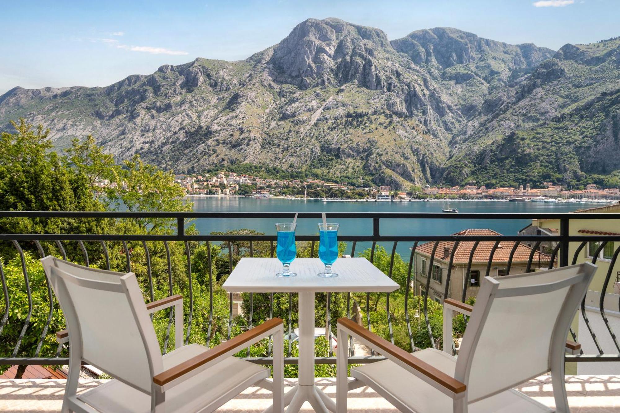 Apartments Doncic Kotor Exterior foto